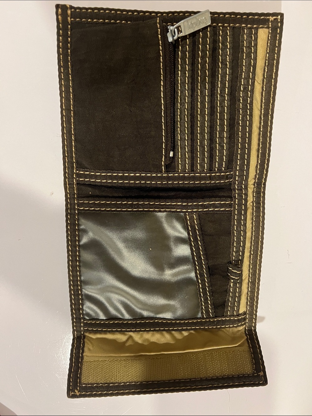 Kipling Wallet - Picture 9 of 9